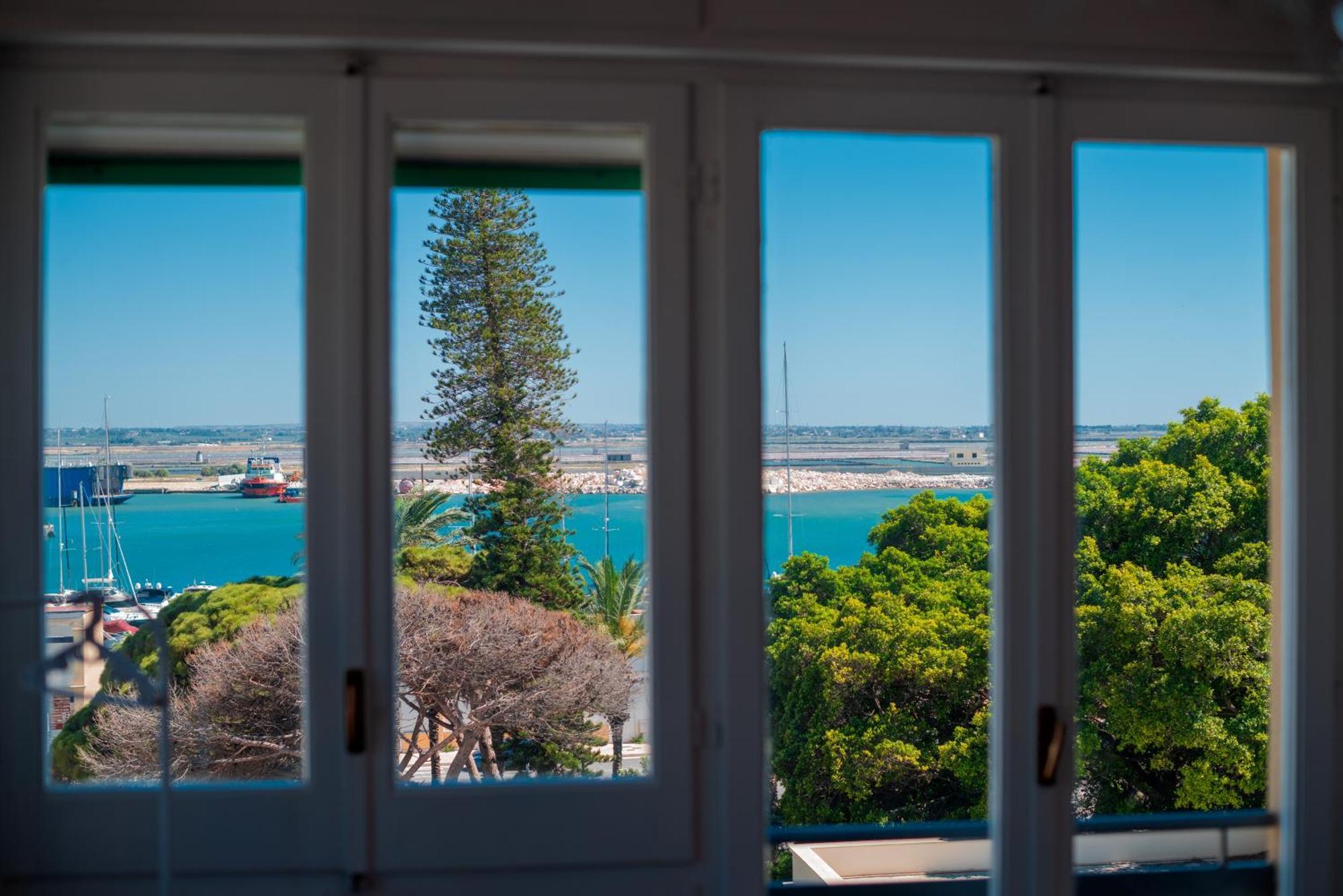 Chez Lina - Appartamento Salina Trapani Exteriör bild